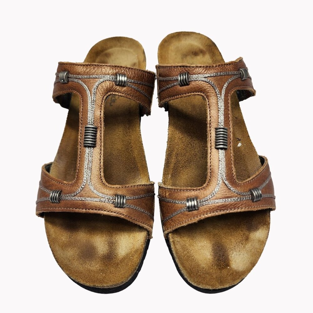 Naot Womens Size 8 Bronze Leather Sandals With Metal Accents